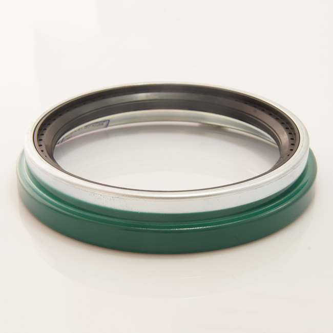 Wheel rim oil seal