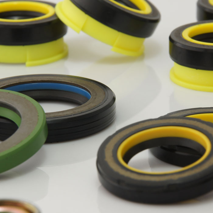 Steering oil seal